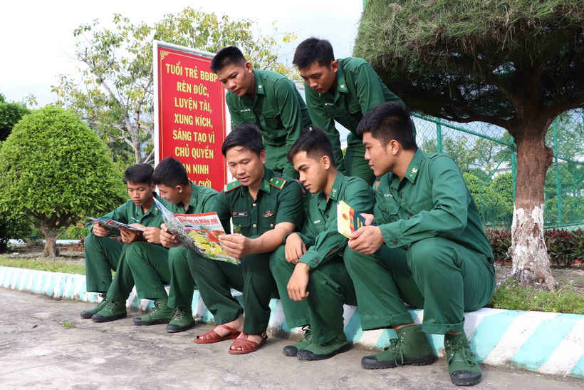 Người chỉ huy biên phòng với tinh thần “không lùi bước trước mọi khó khăn”