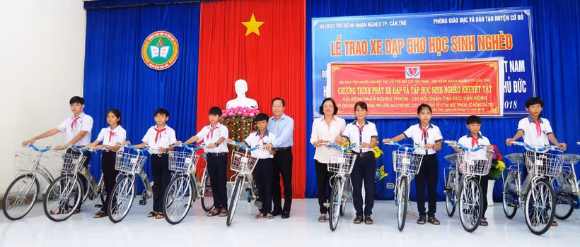 Cần Thơ tập trung mọi nguồn lực phổ cập giáo dục, xóa mù chữ
