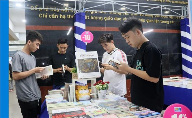 Vĩnh Long: Phát triển văn hóa đọc, xây dựng xã hội học tập