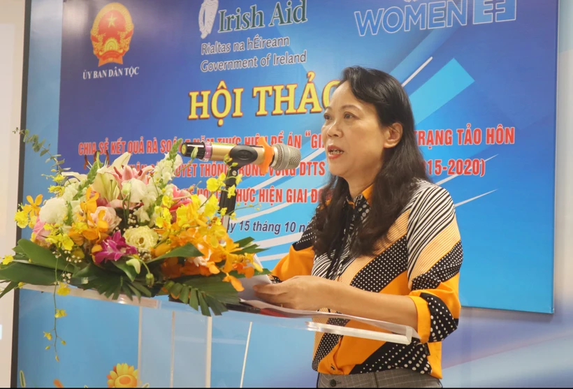 Thứ trưởng, Phó Chủ nhiệm Ủy ban Dân tộc Hoàng Thị Hạnh phát biểu tại Hội thảo. Ảnh: baodantoc.vn