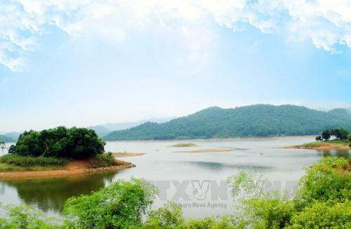Một góc Hồ Núi Cốc trên mảnh đất Thái Nguyên. Ảnh: Lan Anh/TTXVN