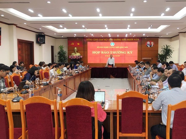Sắp xếp tổ chức bộ máy, 4 bộ có số thứ trưởng vượt khung