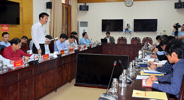 Quang cảnh buổi làm việc. Ảnh: yenbai.gov.vn