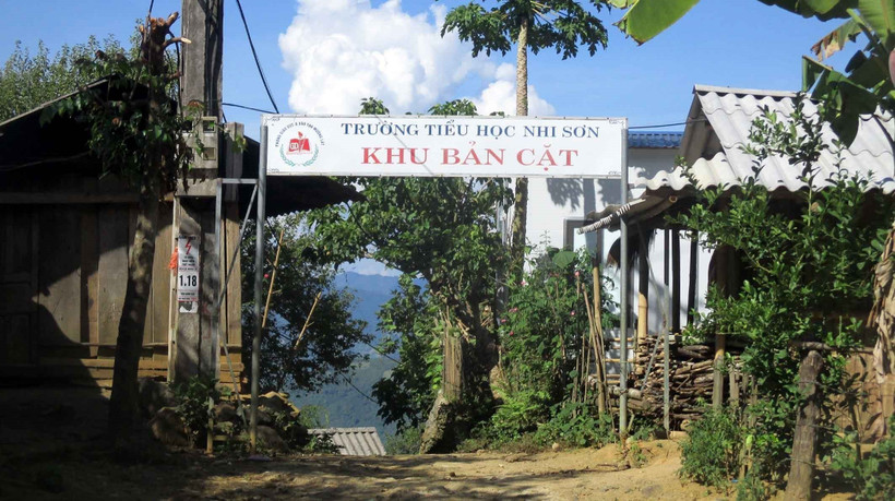 Điểm trường khu bản Cặt, trường Tiểu học Nhi Sơn (Mường Lát, Thanh Hóa). Ảnh: Nguyễn Nam - TTXVN