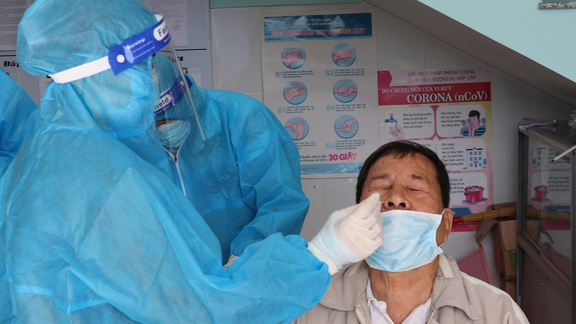 Dịch COVID-19: Ngày 28/7, cả nước có gần 1.700 ca mới, các địa phương đẩy mạnh tiêm vaccine COVID-19