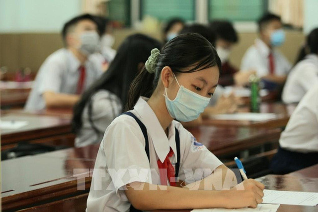 Bộ Giáo dục và Đào tạo đề nghị giữ ổn định mức học phí trong năm học mới