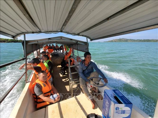 Tăng cường quản lý phương tiện đường thủy nội địa ở Ia Grai, Gia Lai