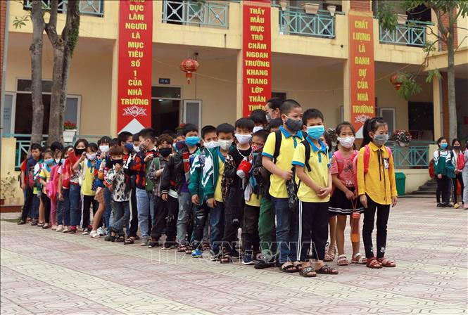 Vĩnh Phúc cho học sinh nghỉ học, tạm dừng tổ chức các lễ hội để phòng, chống dịch COVID-19
