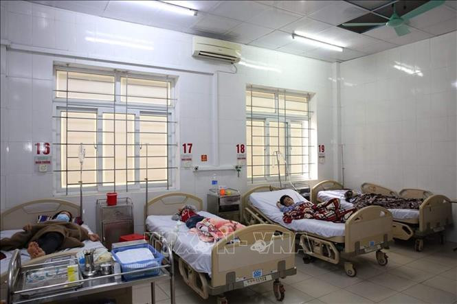 Hà Tĩnh: Ăn thịt bê thui, 8 người bị ngộ độc