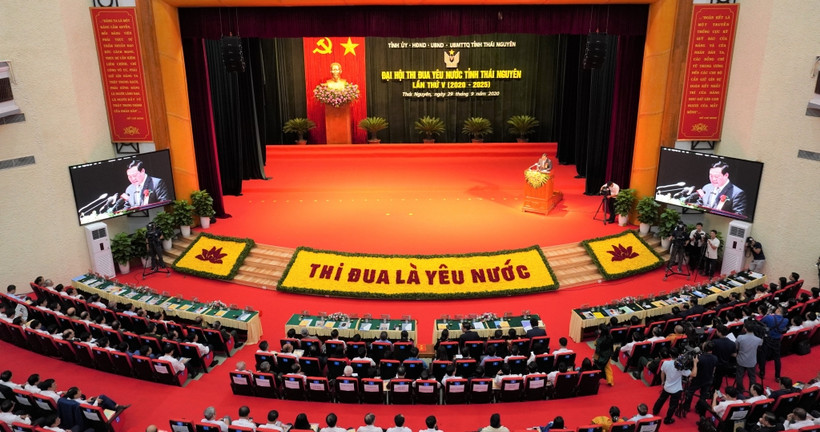 Đổi mới trên quê hương diễn ra Đại hội thi đua yêu nước lần đầu tiên