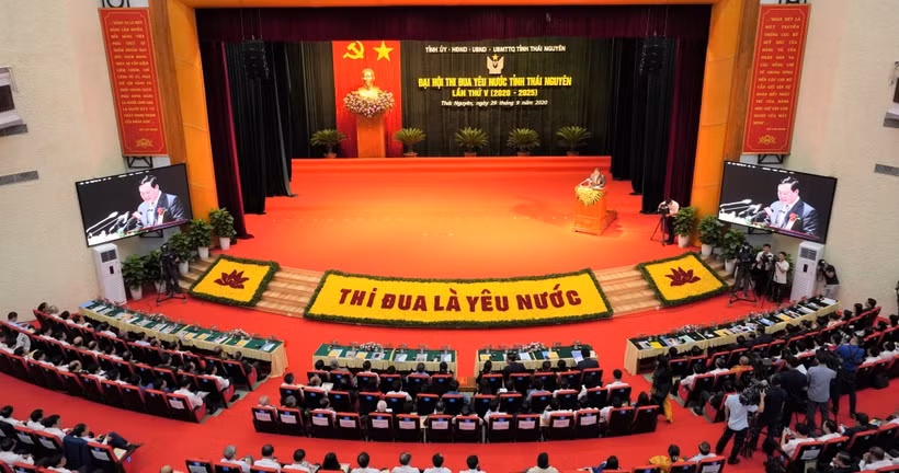 Đổi mới trên quê hương diễn ra Đại hội thi đua yêu nước lần đầu tiên