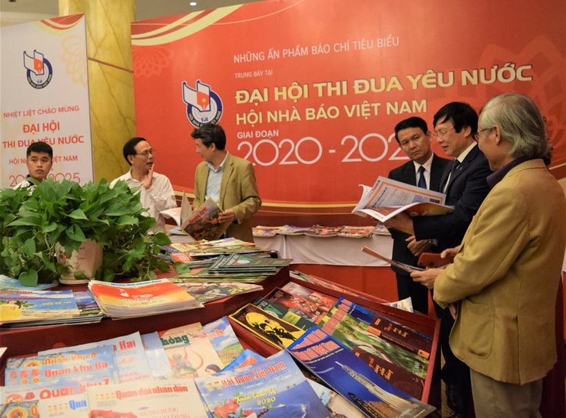 Hội Nhà báo Việt Nam trưng bày các ấn phẩm báo chí tiêu biểu