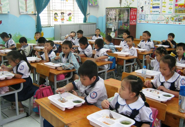Tăng cường bảo đảm vệ sinh, an toàn thực phẩm trong các cơ sở giáo dục