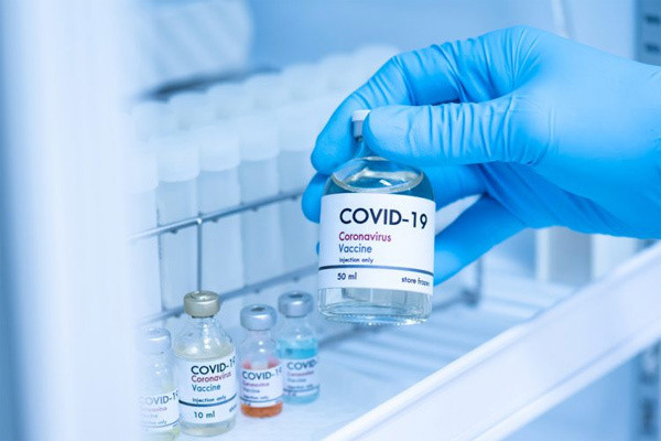 Đề xuất ưu tiên tiêm vaccine COVID-19 đợt 1 cho nhân viên hàng không