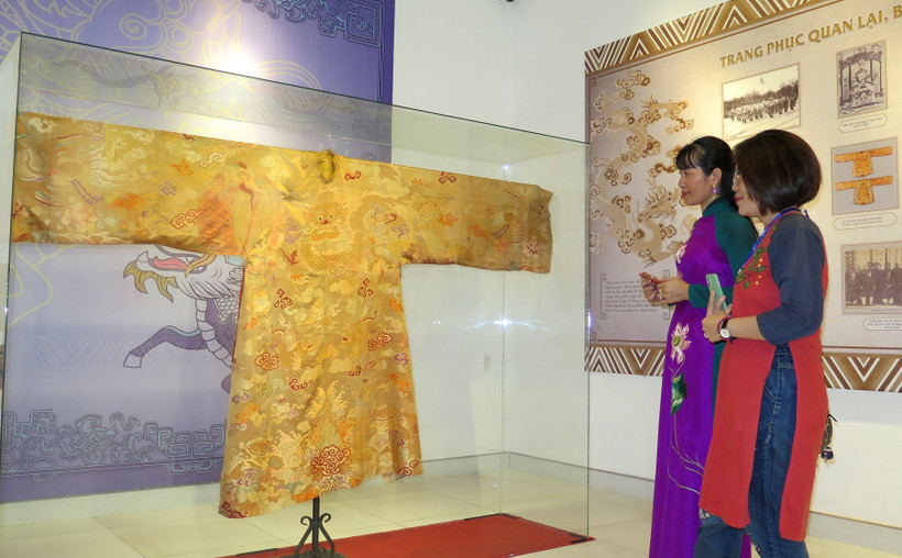 Tuần lễ Festival Huế 2022: Triển lãm “Chế độ Y quan triều Nguyễn” và Lễ hội “Chợ quê ngày hội”