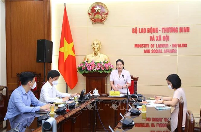 Thứ trưởng Bộ LĐ-TB&XH Nguyễn Thị Hà phát biểu. Ảnh: TTXVN phát