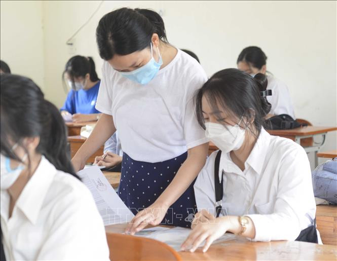 Kỳ thi tốt nghiệp THPT năm 2021: Hơn 993.000 thí sinh đến làm thủ tục dự thi