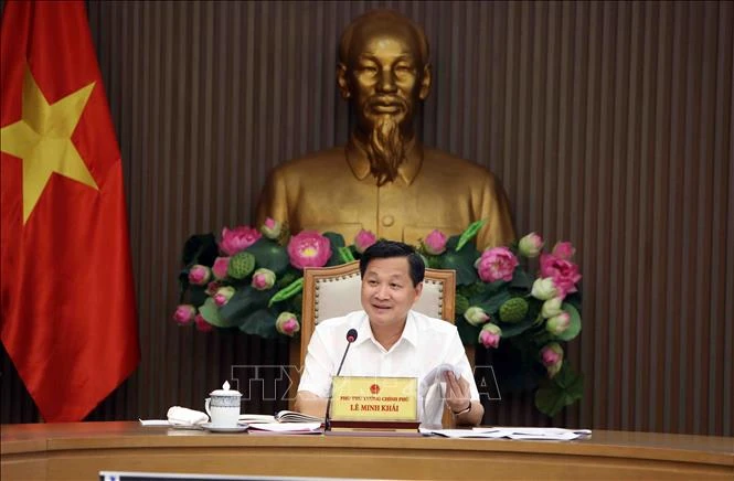 Phó Thủ tướng Lê Minh Khái: Không tăng giá dịch vụ khám, chữa bệnh, thận trọng trong tăng học phí