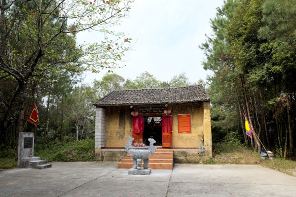 Đền Hoàng Lục, xã Đình Phong (Trùng Khánh). Nguồn: baocaobang.vn