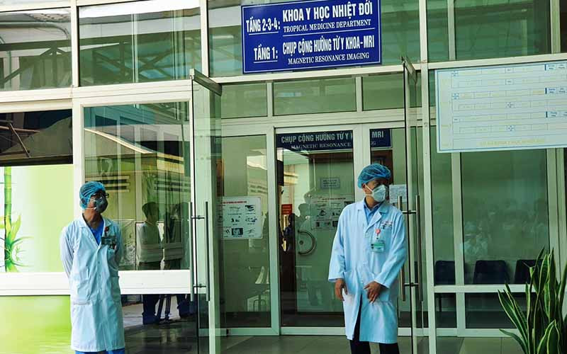 Dịch COVID-19: Việt Nam tiếp tục ghi nhận hai ca mắc mới từ nước ngoài trở về