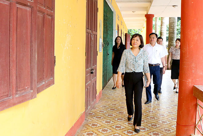 Đoàn kiểm tra công tác chuẩn bị thi tốt nghiệp THPT năm 2022 kiểm tra tại các điểm thi trên địa bàn huyện Lục Yên (tỉnh Yên Bái). Ảnh: yenbai.gov.vn
