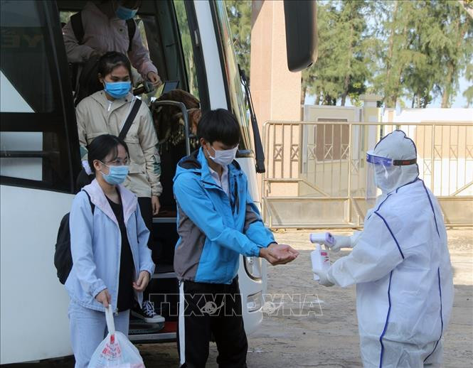 Dịch COVID-19: Không ghi nhận ca mắc mới; chỉ còn 186 trường hợp đang tiếp tục điều trị