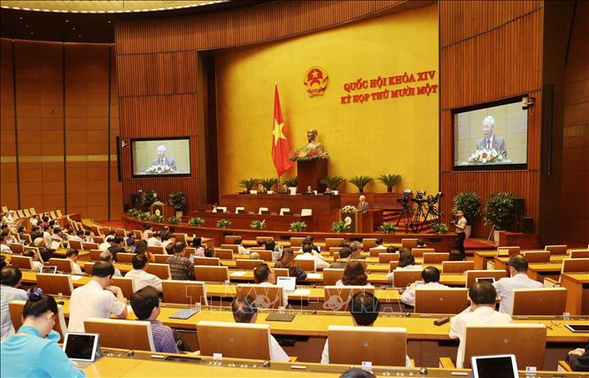 Chủ tịch nước Nguyễn Phú Trọng trình Quốc hội miễn nhiệm chức vụ Thủ tướng Chính phủ đối với ông Nguyễn Xuân Phúc. Ảnh: Trí Dũng-TTXVN