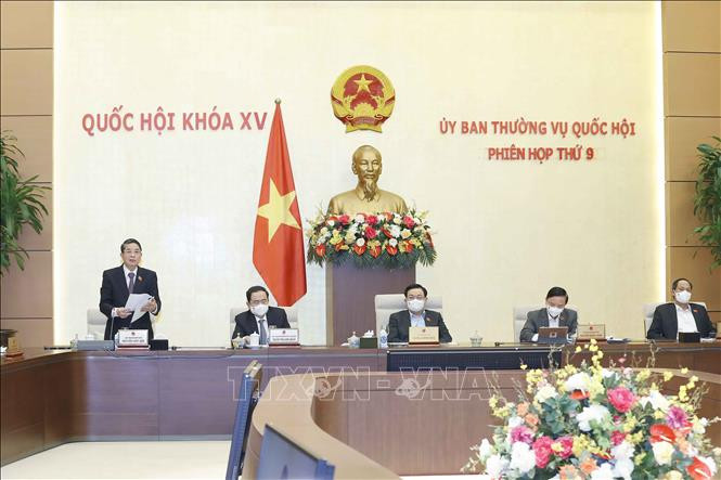 Phiên họp thứ 9 Ủy ban Thường vụ Quốc hội chiều 23/3. Ảnh: Doãn Tấn - TTXVN