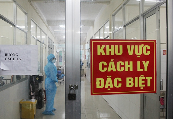 Việt Nam ghi nhận 8 ca mắc COVID-19 nhập cảnh được cách ly ngay
