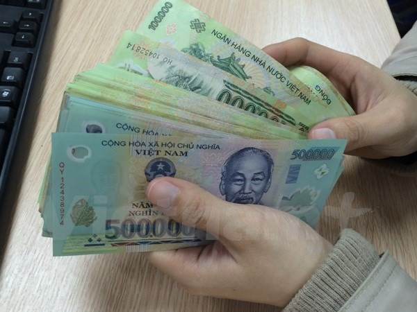 Bộ Lao động - Thương binh và Xã hội đề xuất không tăng lương tối thiểu vùng năm 2021