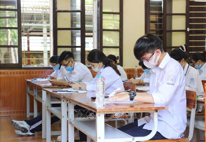 Bảo đảm hoàn thành năm học và tổ chức Kỳ thi tốt nghiệp Trung học Phổ thông năm 2021 theo đúng kế hoạch
