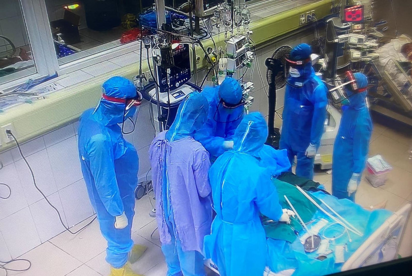 Dịch COVID-19: Thêm ca tử vong ở bệnh nhân cao tuổi, bệnh nền nặng