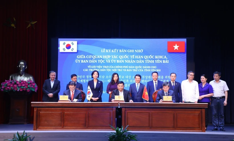 Cải thiện môi trường sống, học tập của học sinh dân tộc thiểu số tỉnh Yên Bái