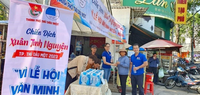Ấn tượng về một lễ hội miễn phí, văn minh tại Bình Dương