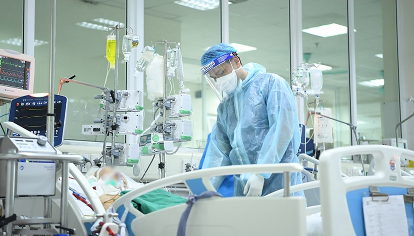 Dịch COVID-19: Ngày 15/3, cả nước có 175.480 ca mắc mới, số ca mới tại Hà Nội giảm dần