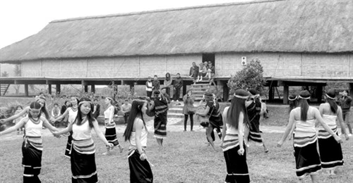 Dân tộc Co
