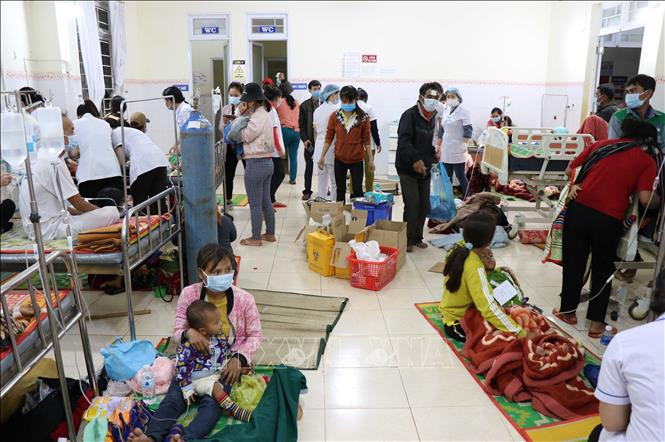 Khẩn trương xác định nguyên nhân vụ nghi ngộ độc thực phẩm tập thể tại Gia Lai