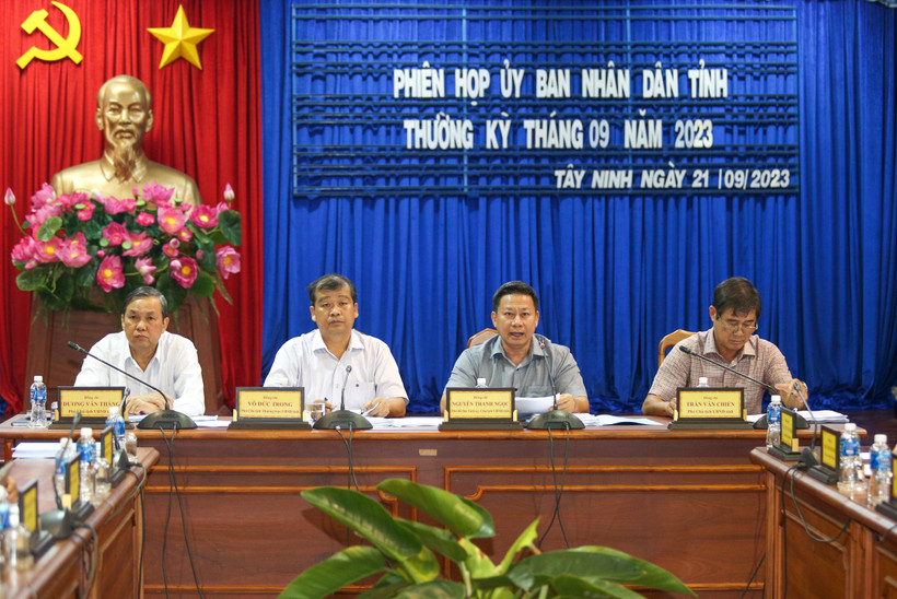 Phiên họp thường kỳ tháng 9, UBND tỉnh Tây Ninh đã thống nhất ý kiến, chấp nhận chủ trương đầu tư các dự án nông nghiệp công nghệ cao. Ảnh: Giang Phương - TTXVN