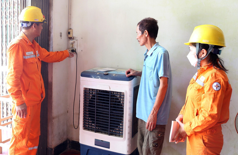 Thôn khó khăn nhất của xã Pa Cheo, huyện Bát Xát có điện lưới quốc gia