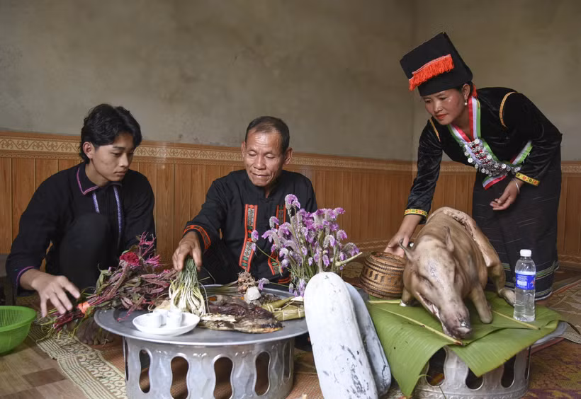 Độc đáo Tết hoa mào gà của dân tộc Cống ở xã biên giới Pa Thơm, Điện Biên