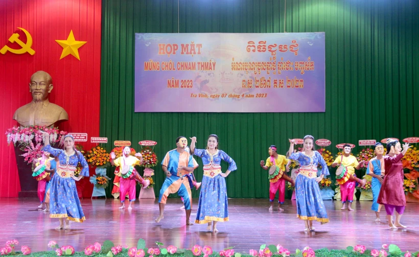 Trà Vinh họp mặt mừng Tết cổ truyền Chôl Chnăm Thmây