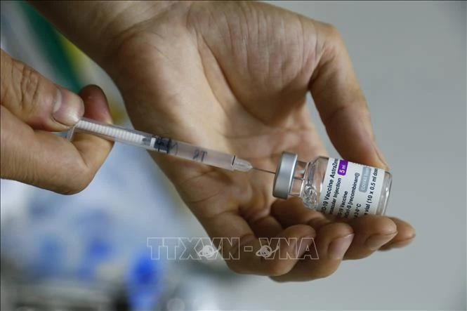  7.000 liều vaccine của hãng AstraZeneca được sử dụng để tiêm trong đợt 2. Ảnh: Nam Sương - TTXVN