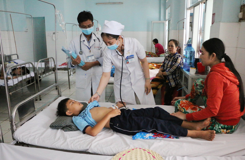 An Giang giám sát, xử lý kịp thời các ổ bệnh sốt xuất huyết và tay chân miệng
