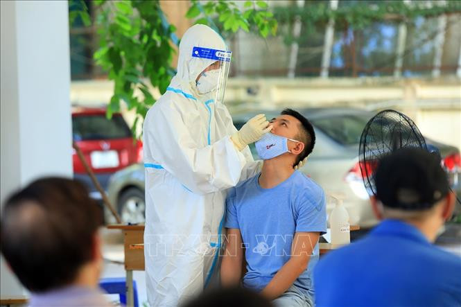 Dịch COVID-19: Ghi nhận 9.605 ca nhiễm mới, riêng Thành phố Hồ Chí Minh và Bình Dương là 6.891 ca