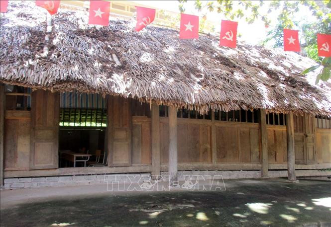Phòng học bằng tranh tre của Trường tiểu học Tam Thanh. Ảnh: Nguyễn Nam-TTXVN