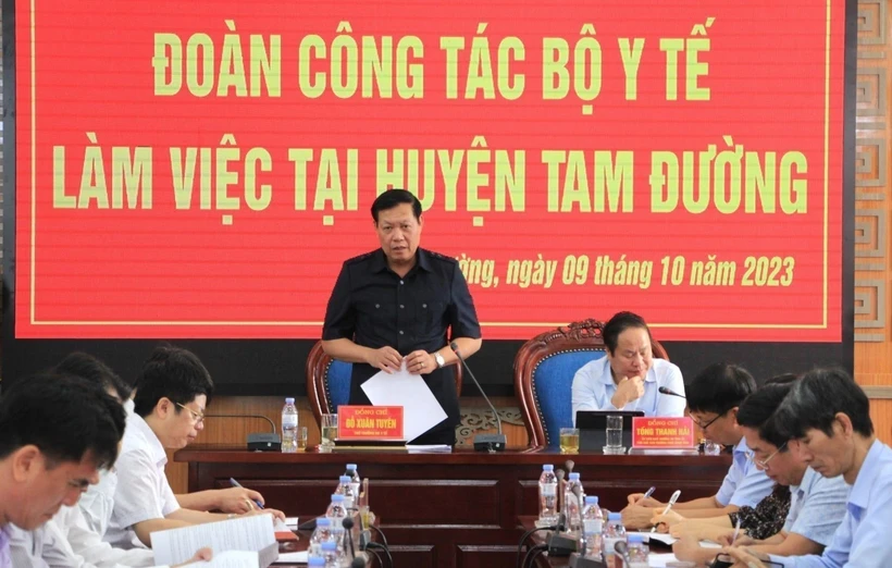 Đoàn công tác Bộ Y tế làm việc tại Lai Châu về phát triển y dược cổ truyền