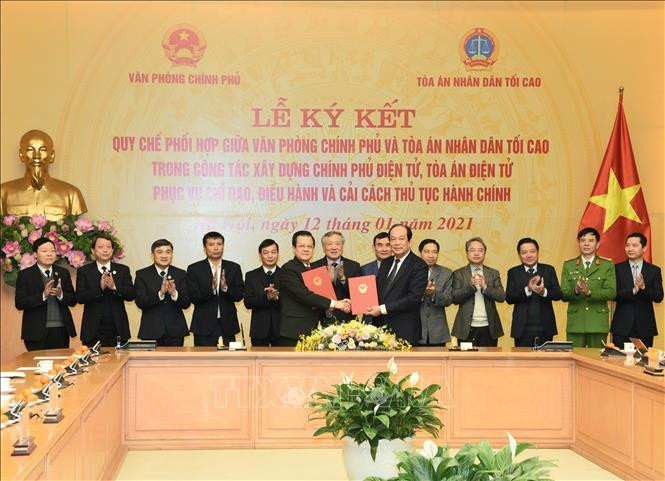 Phối hợp xây dựng Chính phủ điện tử, Tòa án điện tử và cải cách thủ tục hành chính