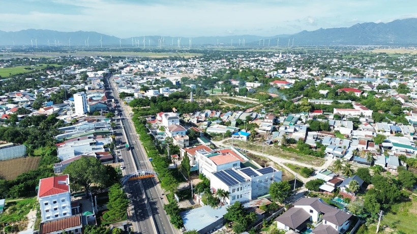 Một góc huyện Ninh Phước đạt chuẩn huyện nông thôn mới của tỉnh Ninh Thuận. Ảnh: Nguyễn Thành – TTXVN