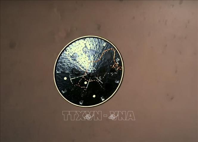 NASA công bố đoạn ghi âm và video đầu tiên gửi về từ Sao Hỏa