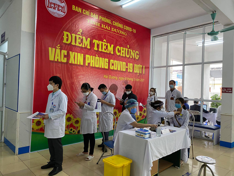 Bộ Y tế hướng dẫn khám sàng lọc trước tiêm chủng vaccine COVID-19